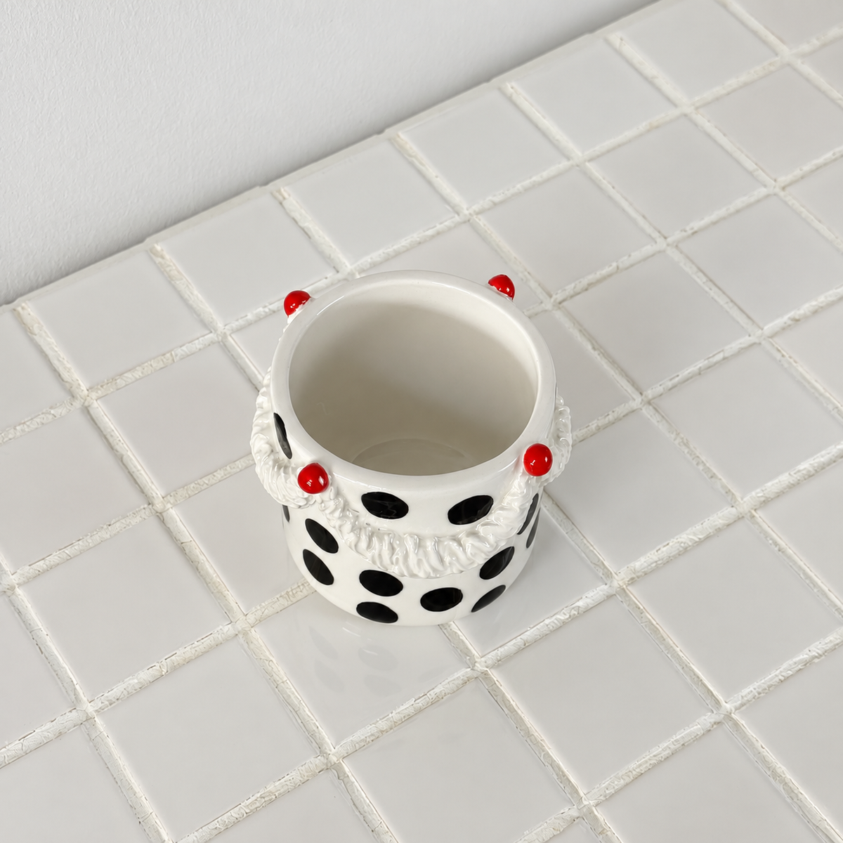 Cherry Dots | 200 - 230 ML
